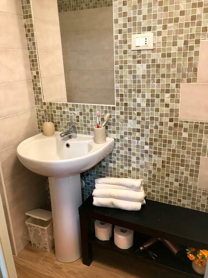 Apartamento Viky House CTA Exterior foto